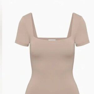 Aritizia  Cream Contour Squareneck Short sleeve Top S